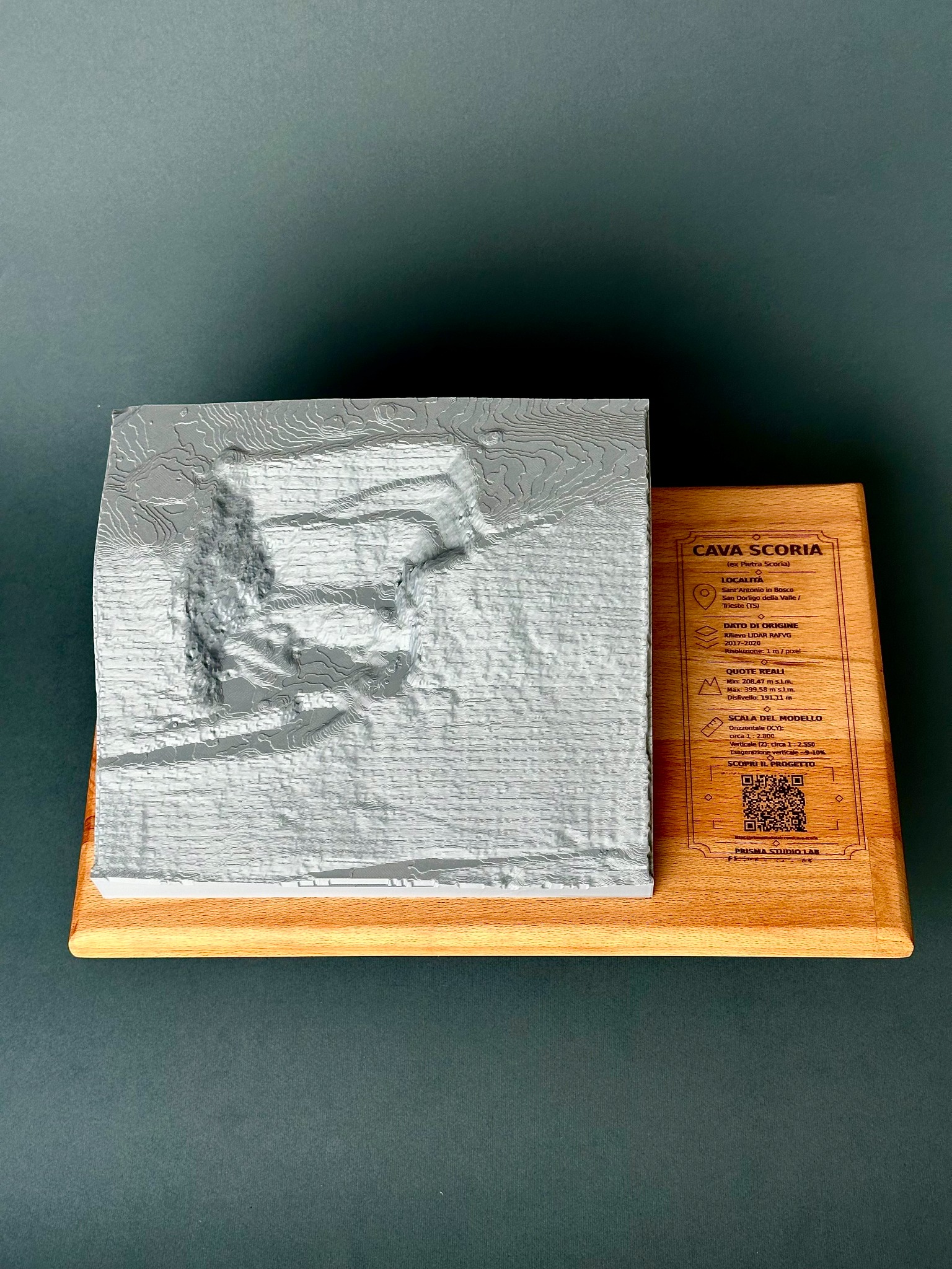 Modello morfologico 3D della Cava Scoria su base in legno